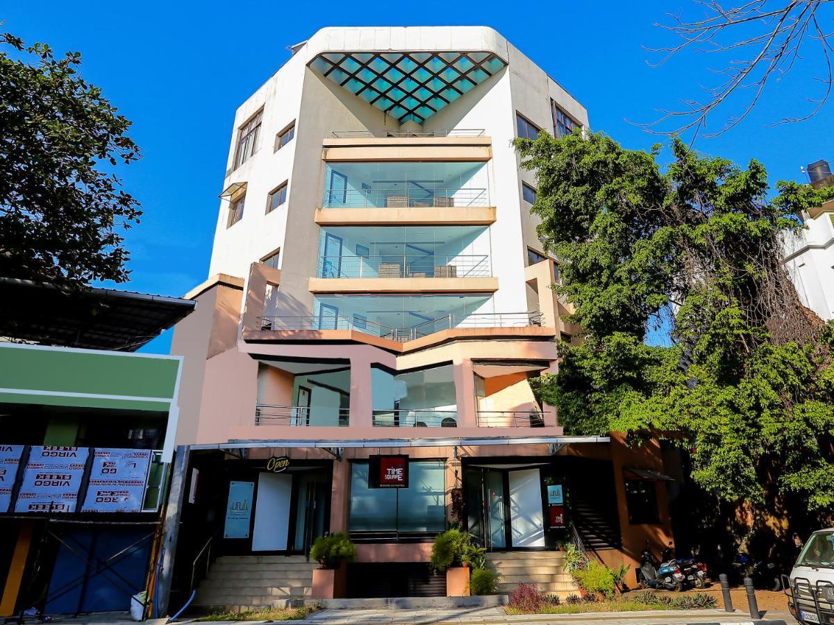 Treebo Trend Time Square Marine Drive Hotel Kochi Luaran gambar