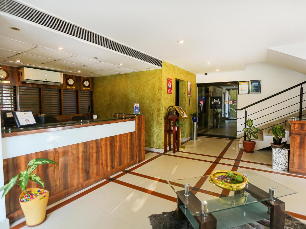Treebo Trend Time Square Marine Drive Hotel Kochi Luaran gambar