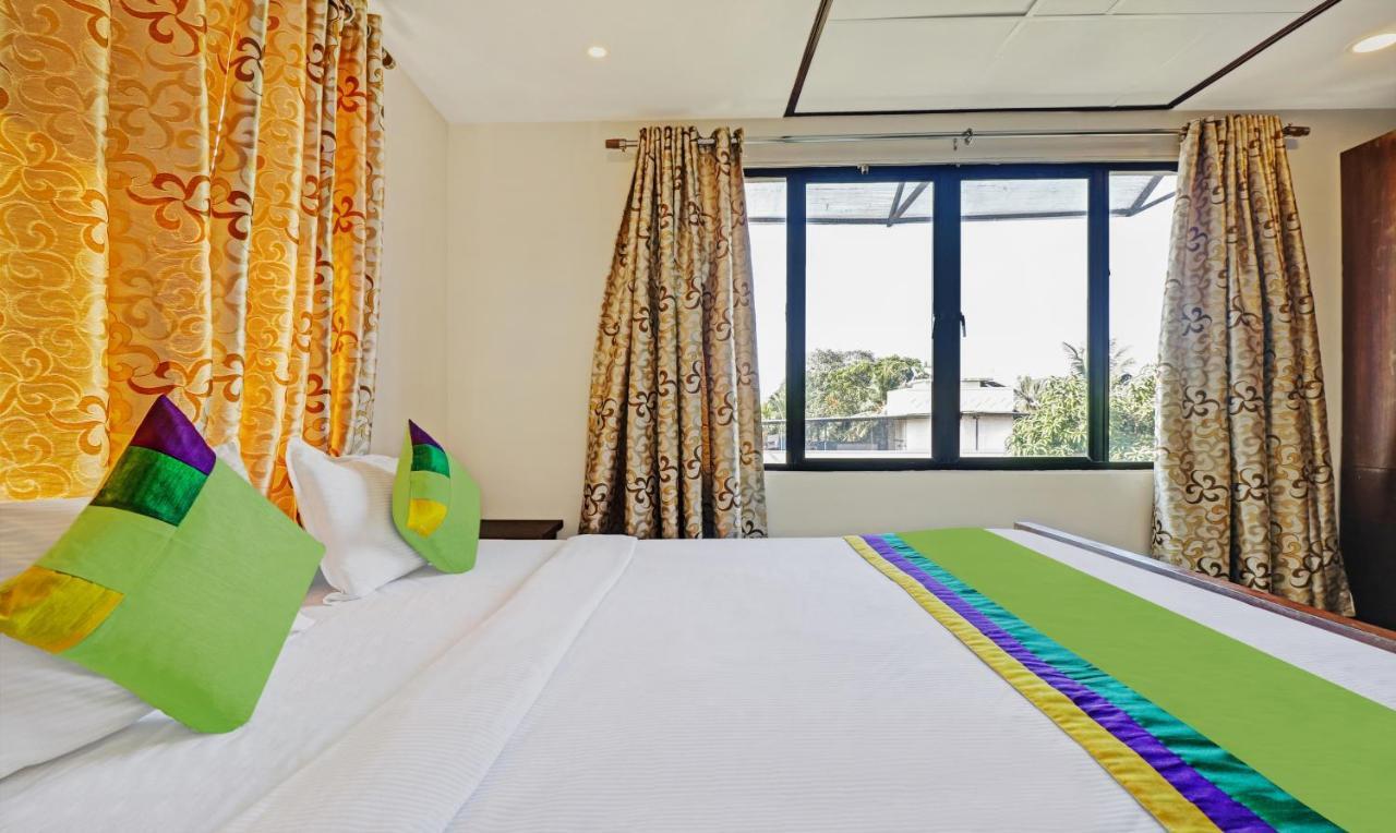 Treebo Trend Time Square Marine Drive Hotel Kochi Luaran gambar