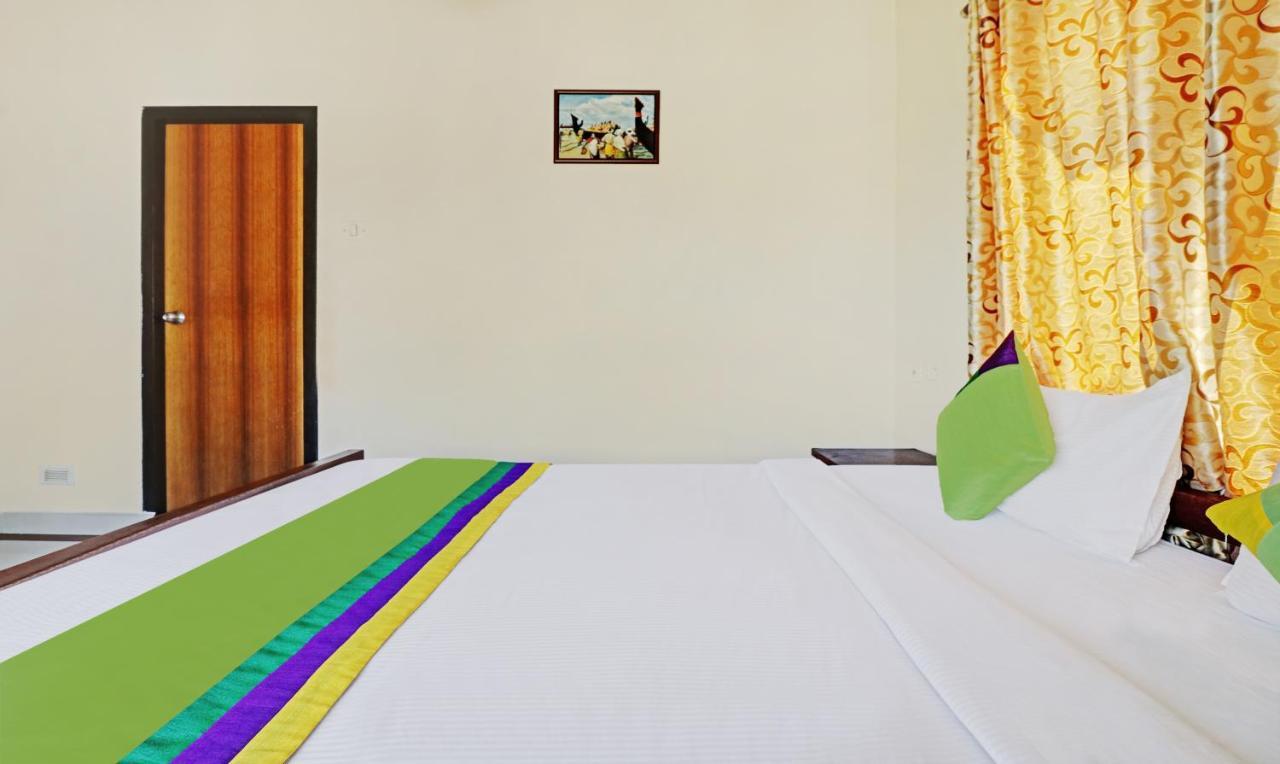 Treebo Trend Time Square Marine Drive Hotel Kochi Luaran gambar